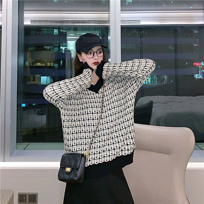 Pulover casual in carouri cu decolteu spitz in mai multe culori