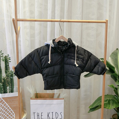 Geaca de iarna pentru copii model nou pentru baieti cu gluga in culorile alb, negru, galben si rosu