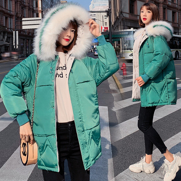 Geaca de iarna de dama actuala cu puf pe gluga - mai multe culori