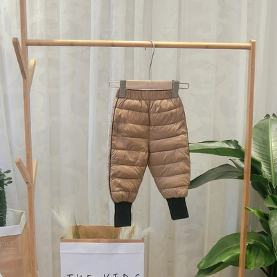 Új modell gyerek sportnadrág fiúknak fekete, piros, kék és bézs színben