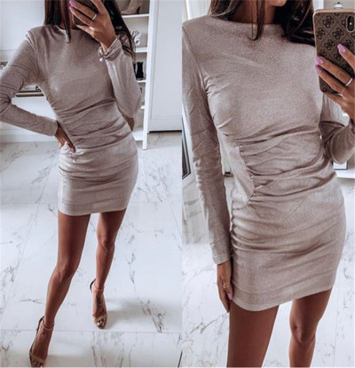 Modern női rövid ruha ovális nyakkivágással és hosszú ujjú zöld és rózsaszín színben