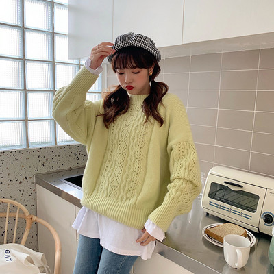 Μοντέρνο γυναικείο πουλόβερ με στρογγυλη ντεκολτέ σε διάφορα χρώματα