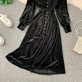 Μοντέρνο γυναικείο φόρεμα βελούδο σε μαύρο χρώμα