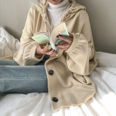 Μοντέρνα γυναικεία ζακέτα με κουκούλα και κουμπιά σε διάφορα χρώματα