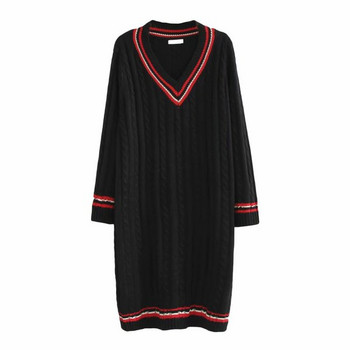 Καθημερινό γυναικείο μακρύ πλεκτό φόρεμα με μακρύ μανίκι σε λευκό και μαύρο χρώμα