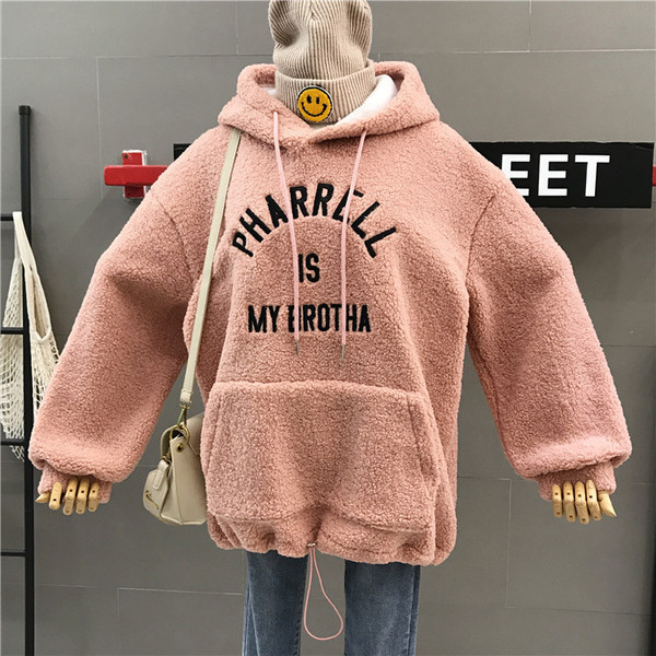 Hanorac de damă din puf model larg cu inscripție în mai multe culori