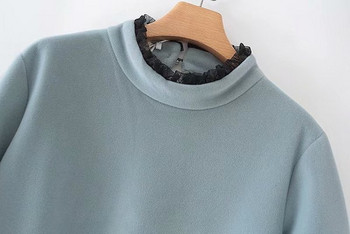 Rochie scurtă de damă modernă, cu mâneci lungi și decolteu O în culoarea verde