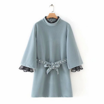 Rochie scurtă de damă modernă, cu mâneci lungi și decolteu O în culoarea verde