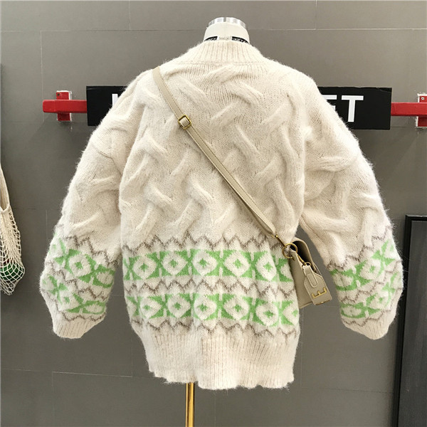 Pulover de iarna de dama model nou cu decolteu oval in doua culori