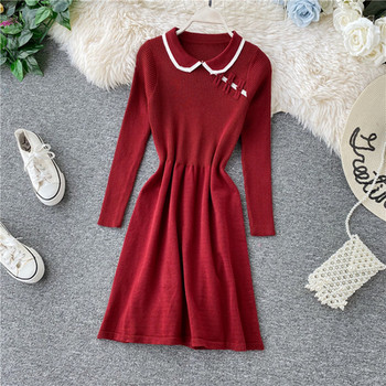 Alkalmi női ruha hosszú ujjal és gallérral bézs és piros színben