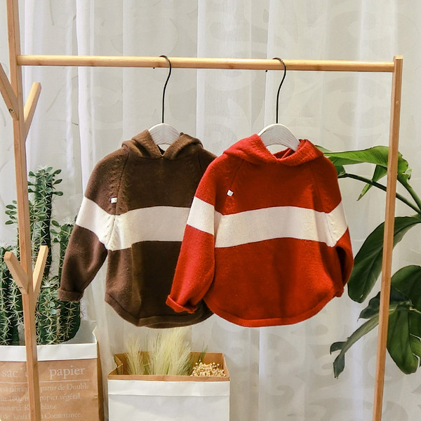 Νέο μοντέλο παιδικό πουλόβερ με κουκούλασε καφέ και κόκκινο χρώμα