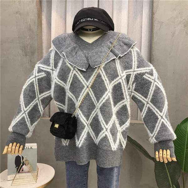 Φαρδύ γυναικείο πουλόβερ με λαιμόκοψη σε τρία χρώματα