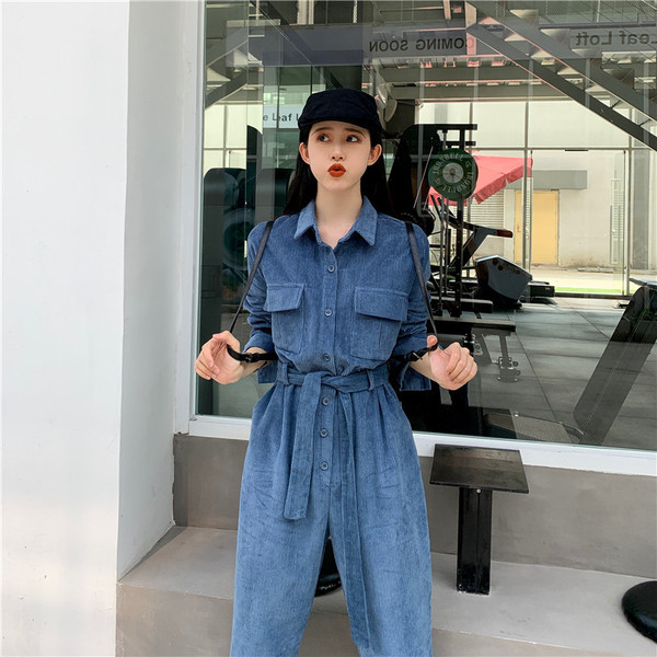 Salopetă lungă modernă din catifea de culoare albastră