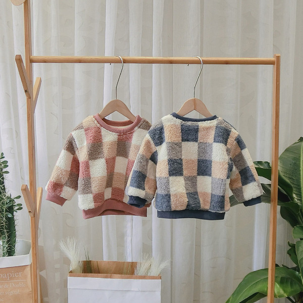 Bluza in carouri pentru copii model nou pentru baieti in maro si albastru