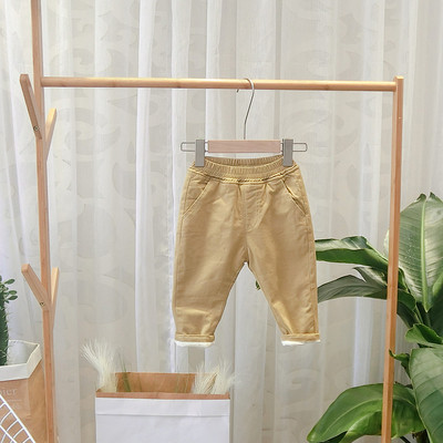 Új modell gyereknadrág fiúknak fehér, fekete és barna színben