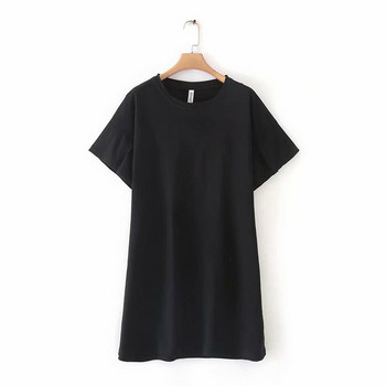 Κομψό μακρύ γυναικείο φόρεμα  με κοντά μανίκια και τούλι σε μαύρο χρώμα