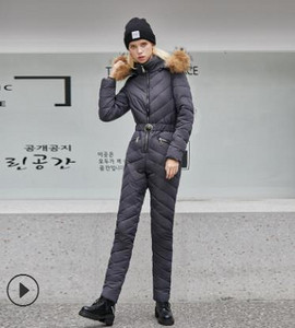 Salopeta de iarna de dama model nou cu gluga si puf in diferite culori