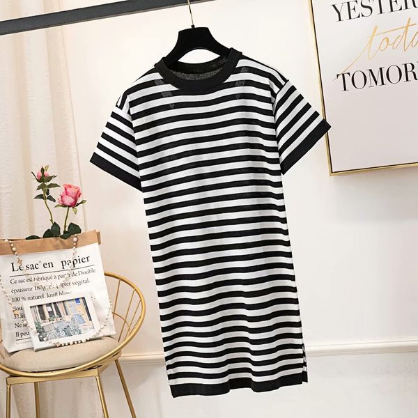 Lezser női rövid ruha O-nyakú és rövid ujjú, két színben