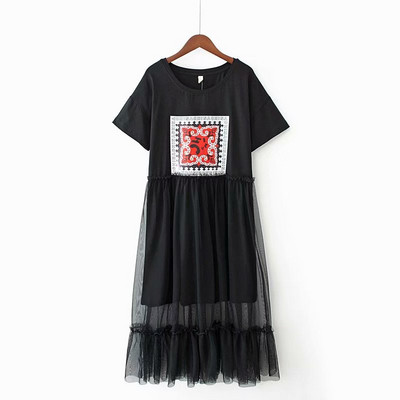 Μοντέρνο βραδυνό σύντομο φόρεμα με κοντό μανίκι ροζ και μαύρο χρώμα