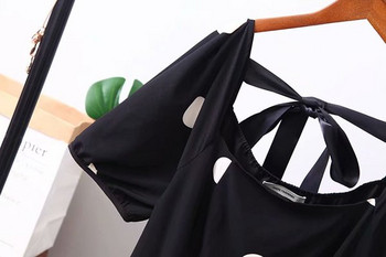 Alkalmi női rövid ruha O-nyakkal, fekete színben