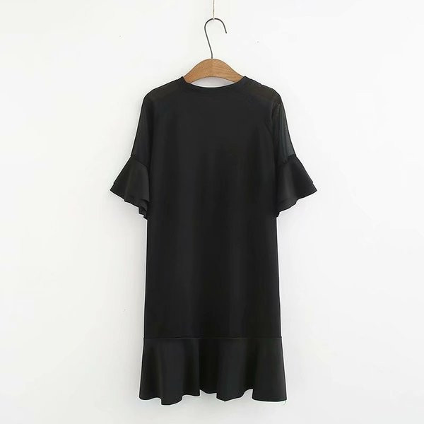 Γυναικείο Casual Short Dress με Εφαρμογή και O-Neck σε Μαύρο χρώμα