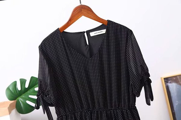 Rochie scurtă casual de damă, cu decolteu O, în negru
