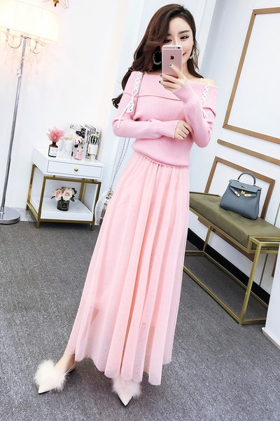 Csupasz vállakú pulóver szett pecsétszoknyával