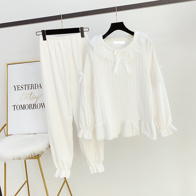 Μοντέρνα χνουδωτή πιτζάμα σε τρία χρώματα