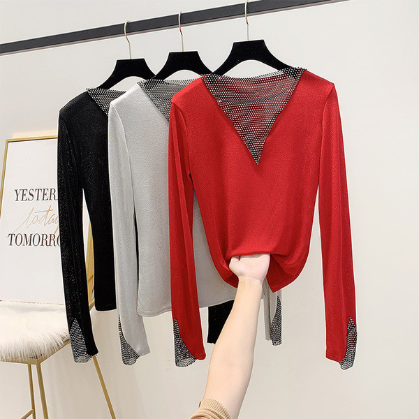 Μοντέρνα γυναικεία μπλούζα με τρούξ σε τρία χρώματα