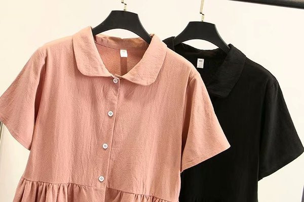 Alkalmi női ruha rövid ujjú, klasszikus gallérral, rózsaszín és fekete színben