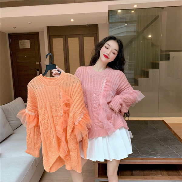 Μοντέρνο γυναικείο πουλόβερ πουλόβερ σε διάφορα χρώματα και οβάλ ντεκολτέ