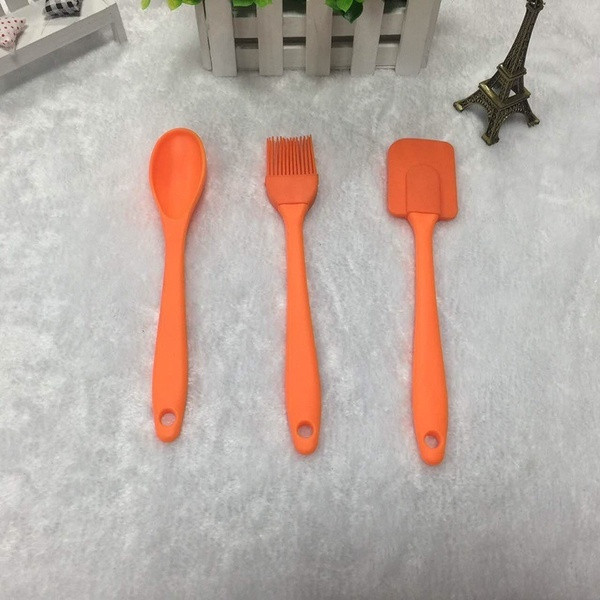 Set de trei ustensile din silicon