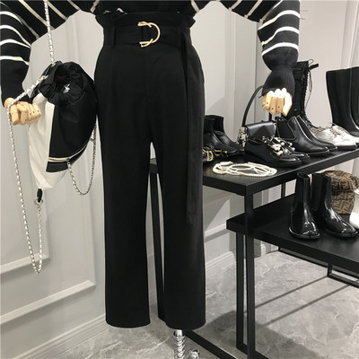 Стилен дамски панталон с колан в черен и бежов цвят