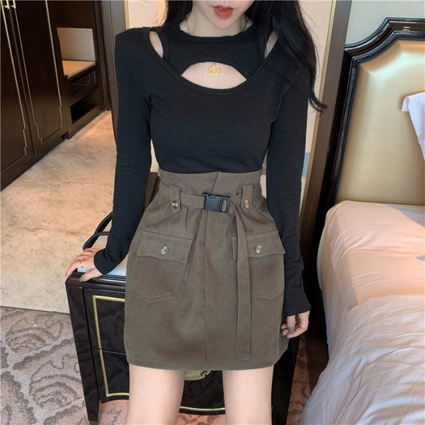 Fusta dama cu curea si buzunare - model croiat