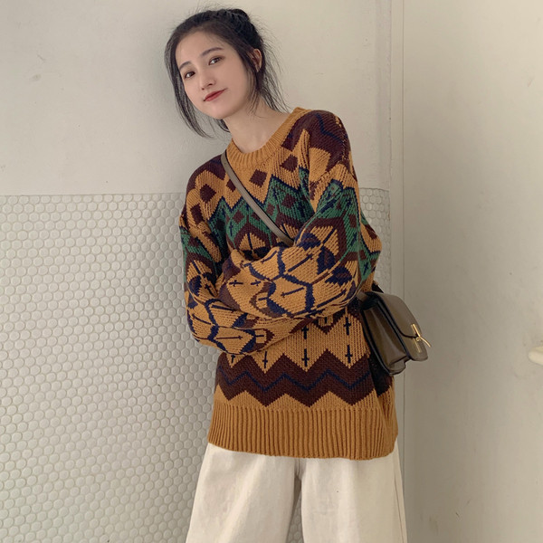 Καθημερινό πουλόβερ με χρωματιστό μοτίβο