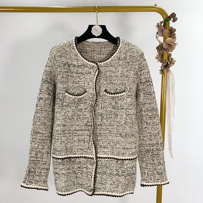 Γυναικεία ζακέτα με κουμπιά και τσέπες σε τρία χρώματα