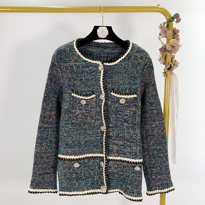 Γυναικεία ζακέτα με κουμπιά και τσέπες σε τρία χρώματα