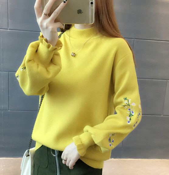 Μοντέρνο γυναικείο πουλόβερ  με κεντήματα και μεγέθη μέχρι 3XL σε διάφορα χρώματα