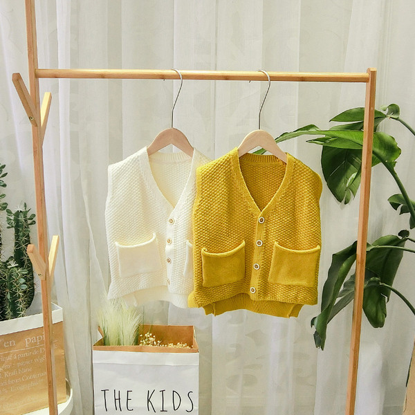 Νέο μοντέλο παιδικό γιλέκο για κορίτσια  σε λευκό και κίτρινο χρώμα