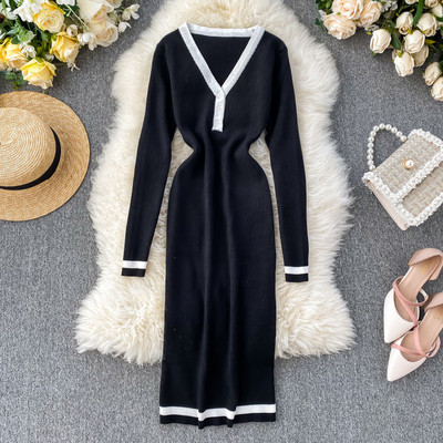 Alkalmi női ruha spitz nyakkivágással, több színben