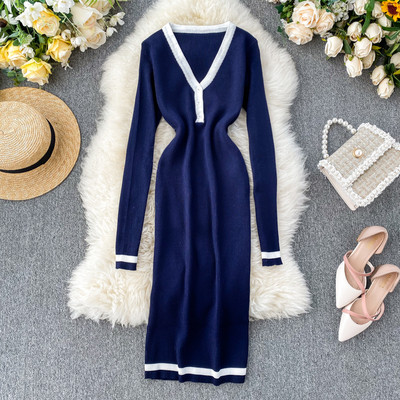 Alkalmi női ruha spitz nyakkivágással, több színben