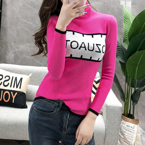 Női pulóver pólógallérral és felirattal több színben