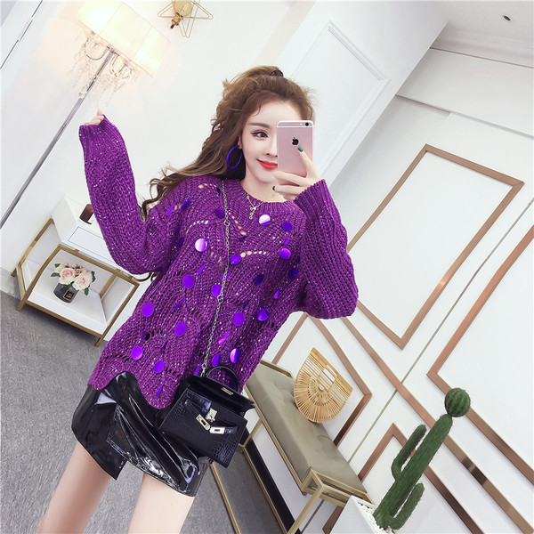 Γυναικείο μοντέρνο πουλόβερ με πούλιες σε μοβ και ροζ χρώμα