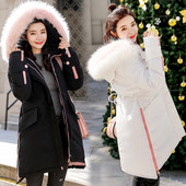 Női téli kabát aszimmetrikus modell és színes pehely