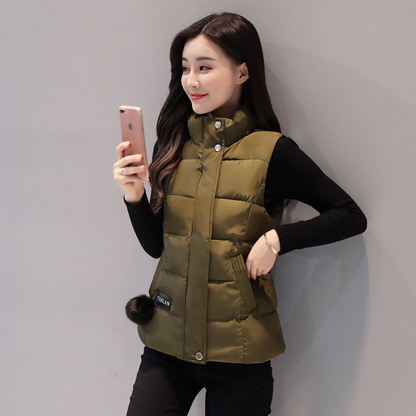 Alkalmi női mellény rövid modell magas gallérral