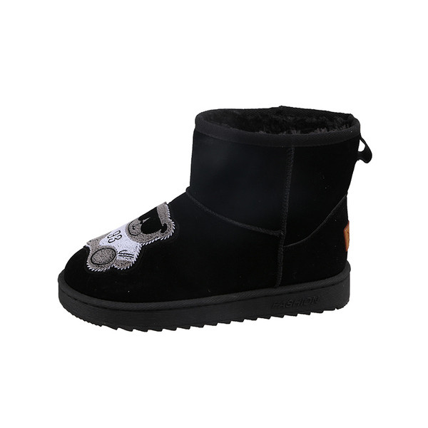 Γυναικείες casual μπότες με κεντήματα σε μαύρο και καφέ χρώμα