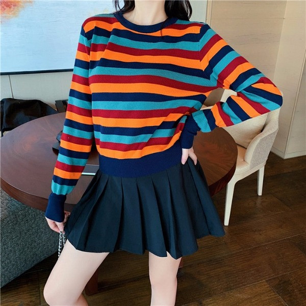 Καθημερινό σύντομο ριγέ πουλόβερ σε δύο χρώματα