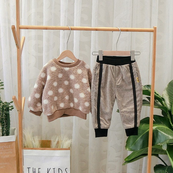 Νέο μοντέλο παιδικά παντελόνια για αγόρια σε γκρι και καφέ χρώματα