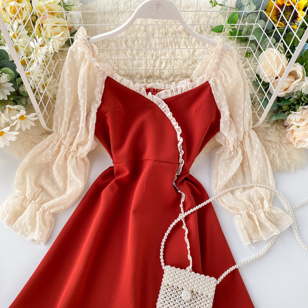 Rochie moderna de dama cu decolteu rotund in rosu si maro