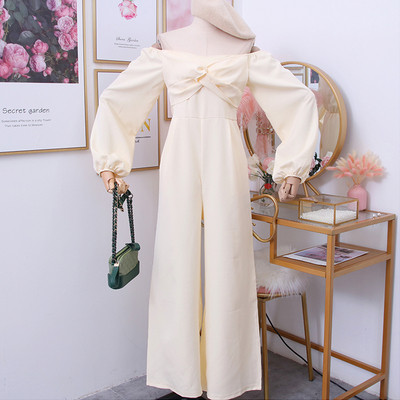 Salopeta de dama moderna cu umerii goi si maneci lungi in mai multe culori